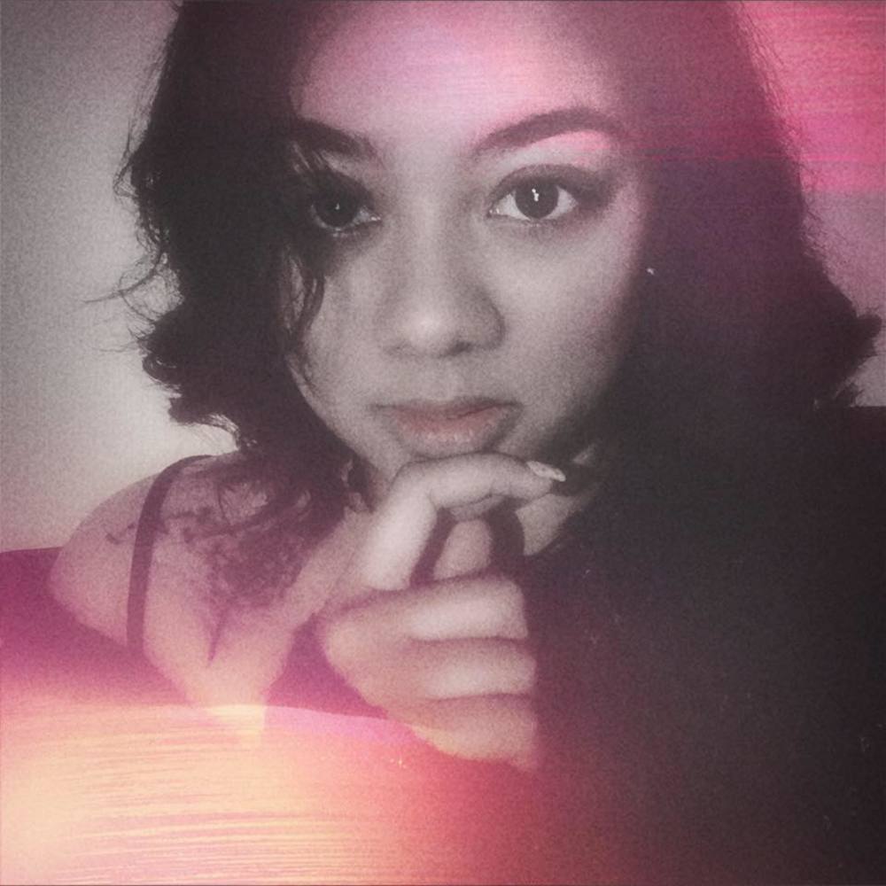 Meet your Posher, Mia